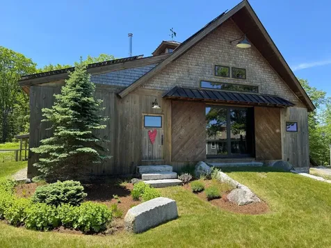 541 South Road Hopkinton NH 03229