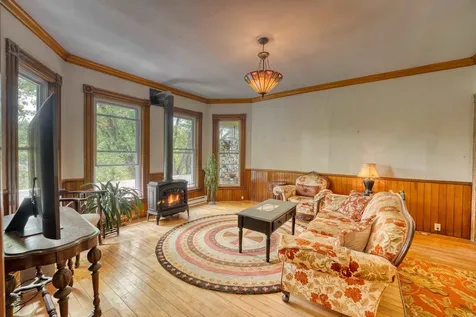 34 Union Street Littleton NH 03561