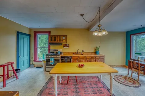 34 Union Street Littleton NH 03561