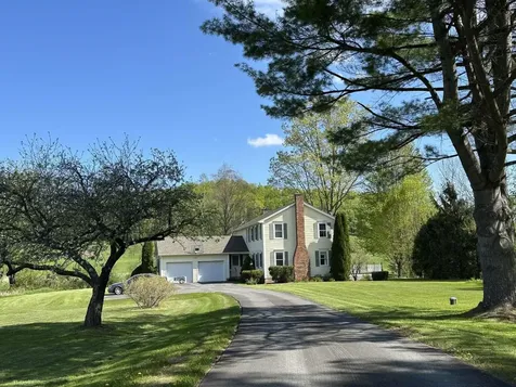 79 Mead Farm Road Hinesburg VT 05461
