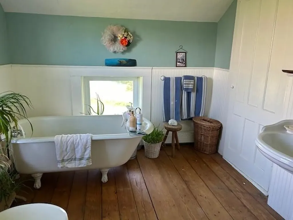 1204 Money Hole Road Benson VT 05743