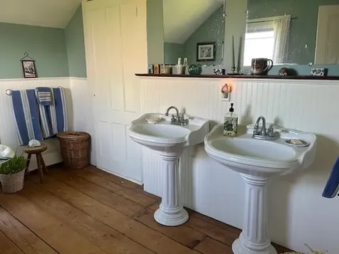 1204 Money Hole Road Benson VT 05743