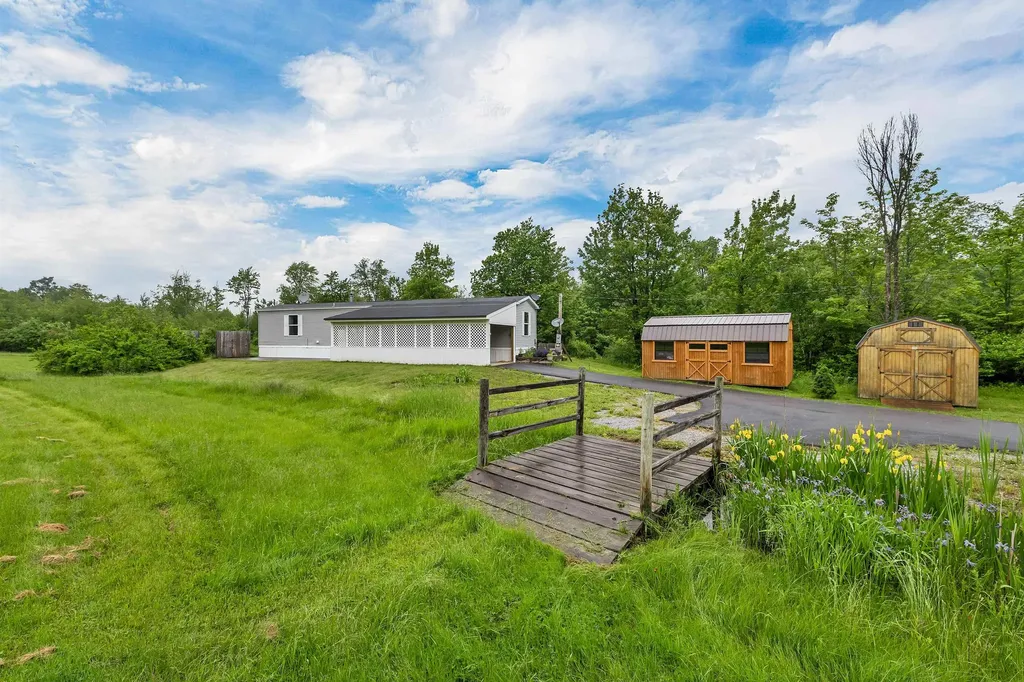 205 Windsor Road Hillsborough NH 03244