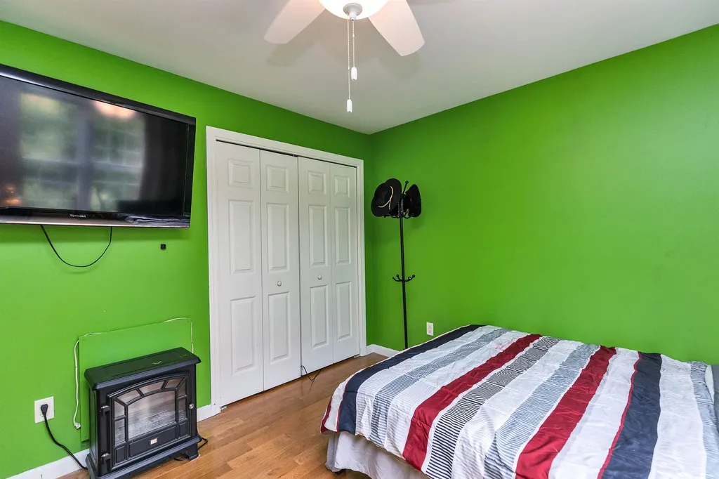 36 Glen Farm Road Temple NH 03084