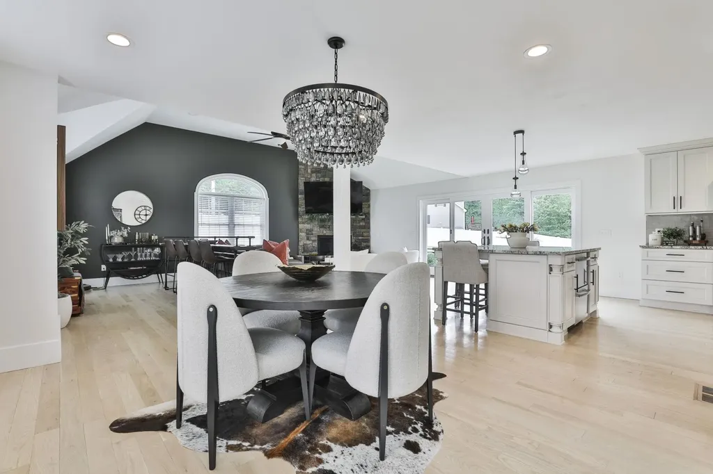 3 Pages Lane Atkinson NH 03811