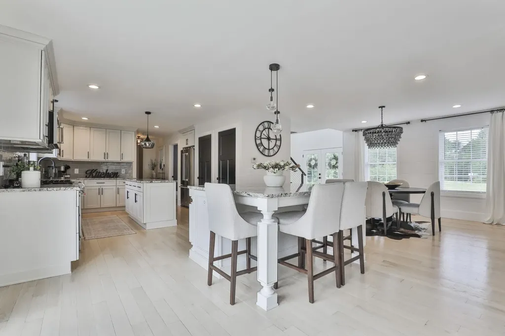 3 Pages Lane Atkinson NH 03811