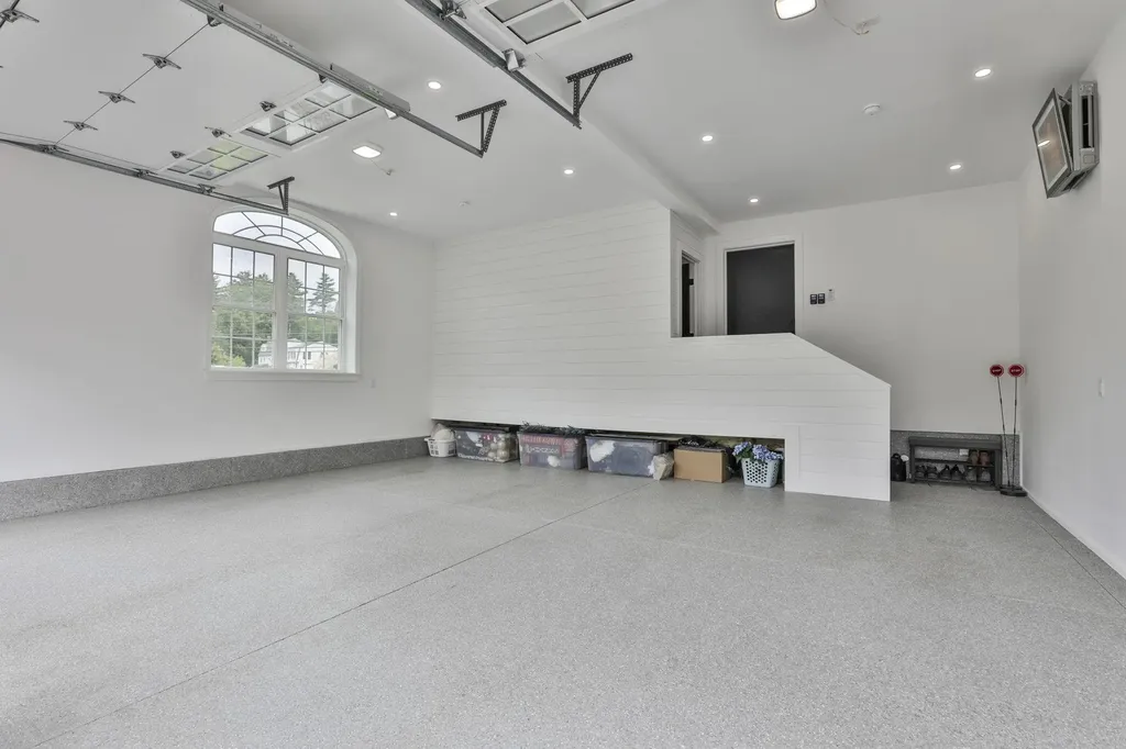 3 Pages Lane Atkinson NH 03811