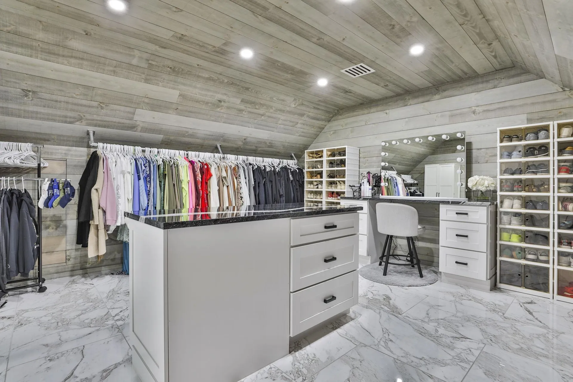 3 Pages Lane Atkinson NH 03811