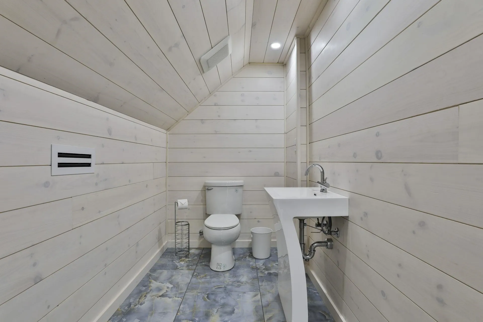 3 Pages Lane Atkinson NH 03811