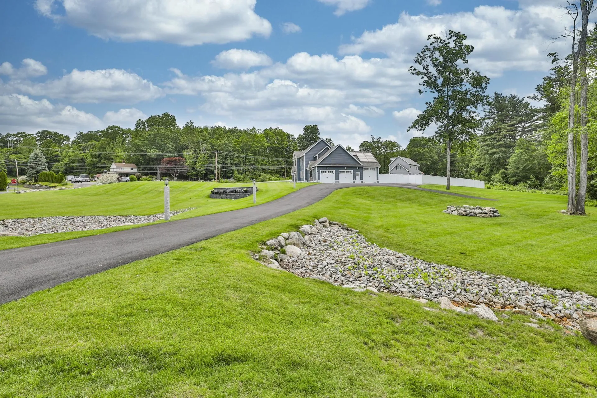 3 Pages Lane Atkinson NH 03811