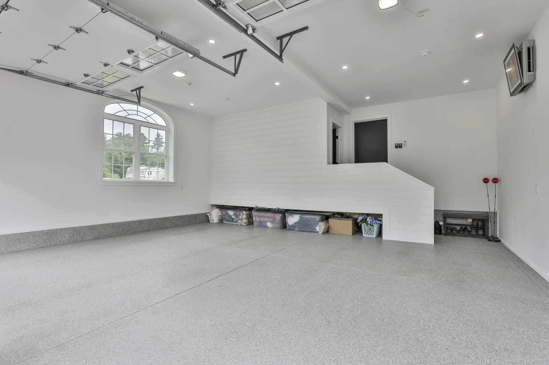 3 Pages Lane Atkinson NH 03811