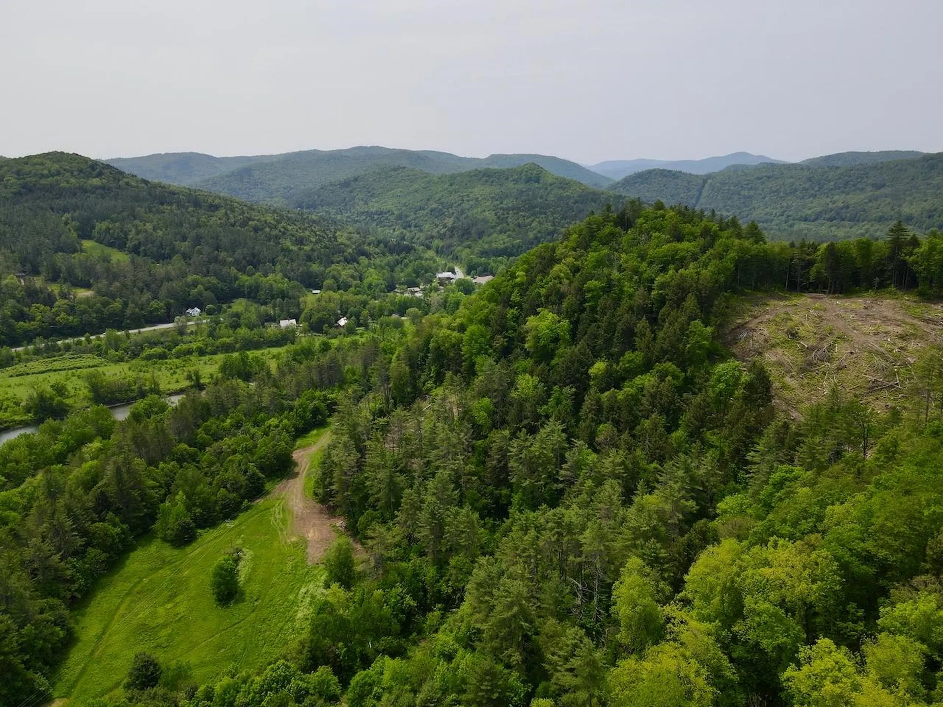 Peavine Boulevard Bethel VT 05032