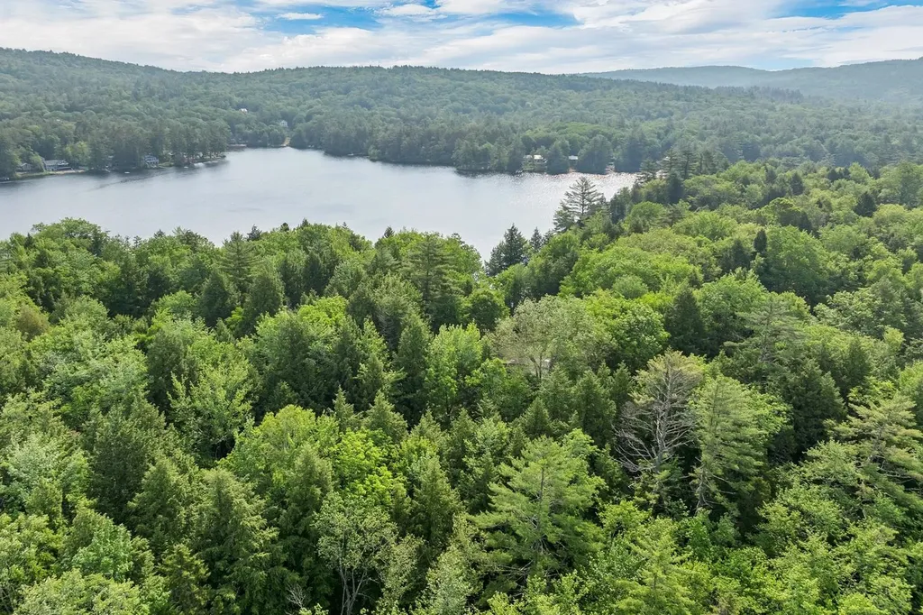 00 Patriot Lane Sanbornton NH 03269