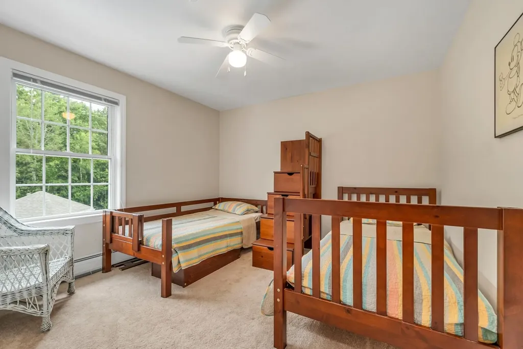 19 Knollwood Drive Gilford NH 03249