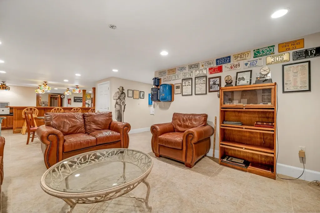 19 Knollwood Drive Gilford NH 03249