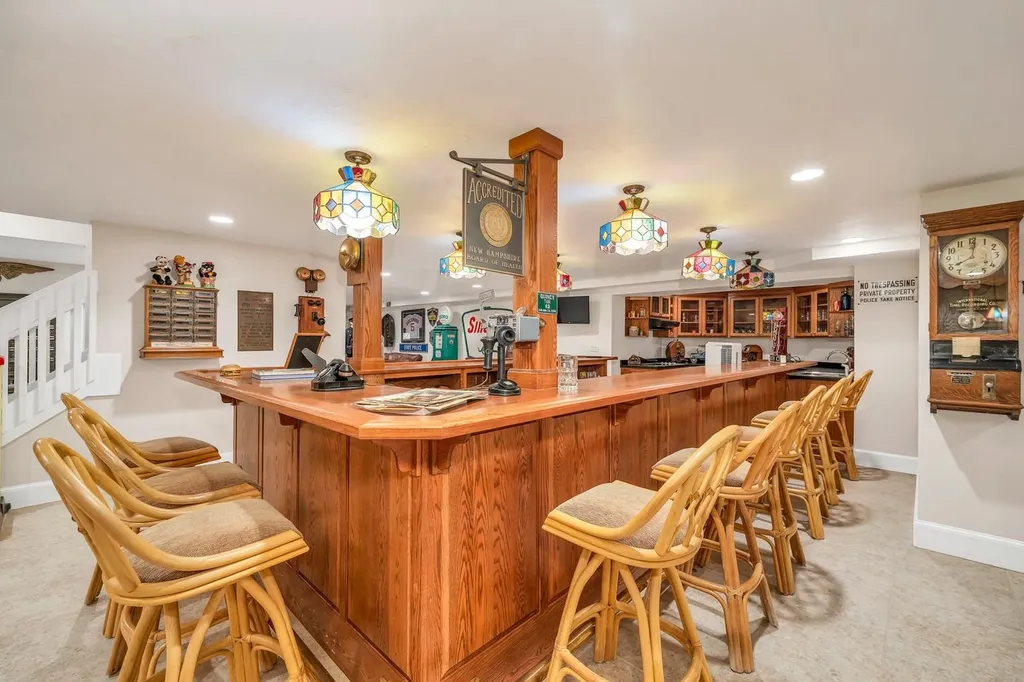 19 Knollwood Drive Gilford NH 03249