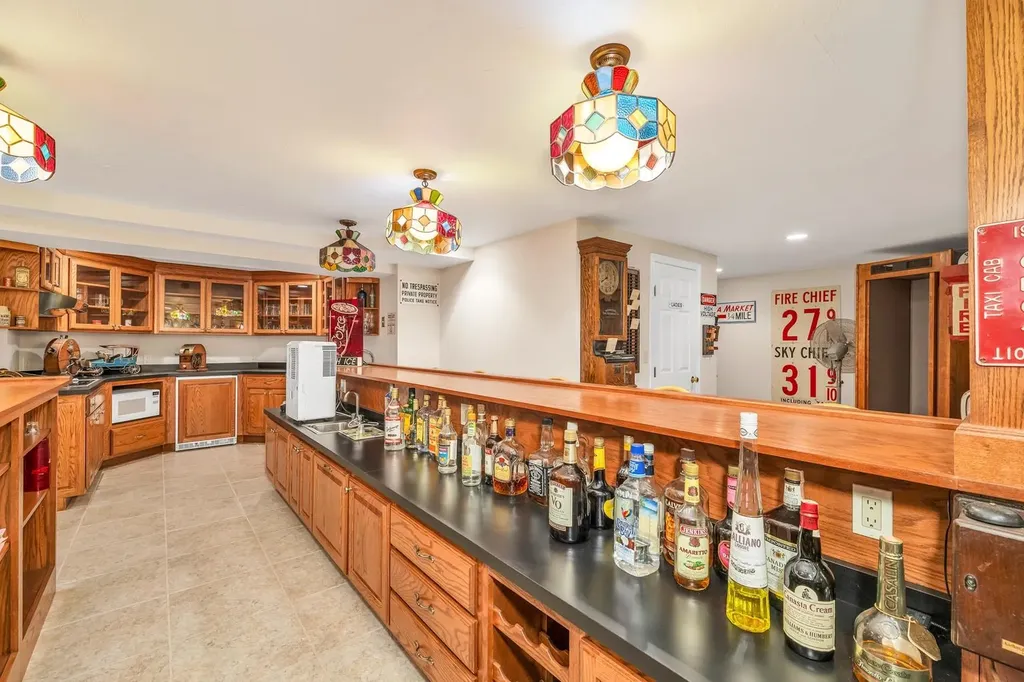 19 Knollwood Drive Gilford NH 03249