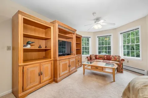 19 Knollwood Drive Gilford NH 03249