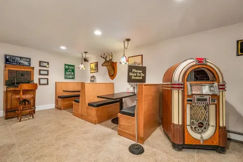 19 Knollwood Drive Gilford NH 03249