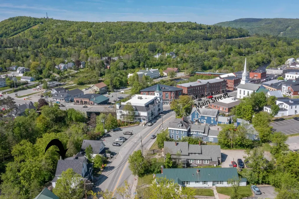 34 Union Street Littleton NH 03561