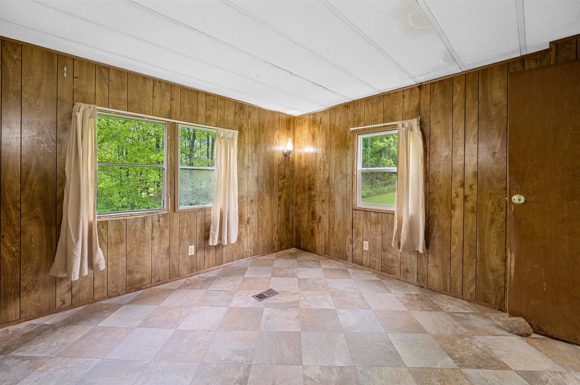 219 Pallas Road Williamstown VT 05654