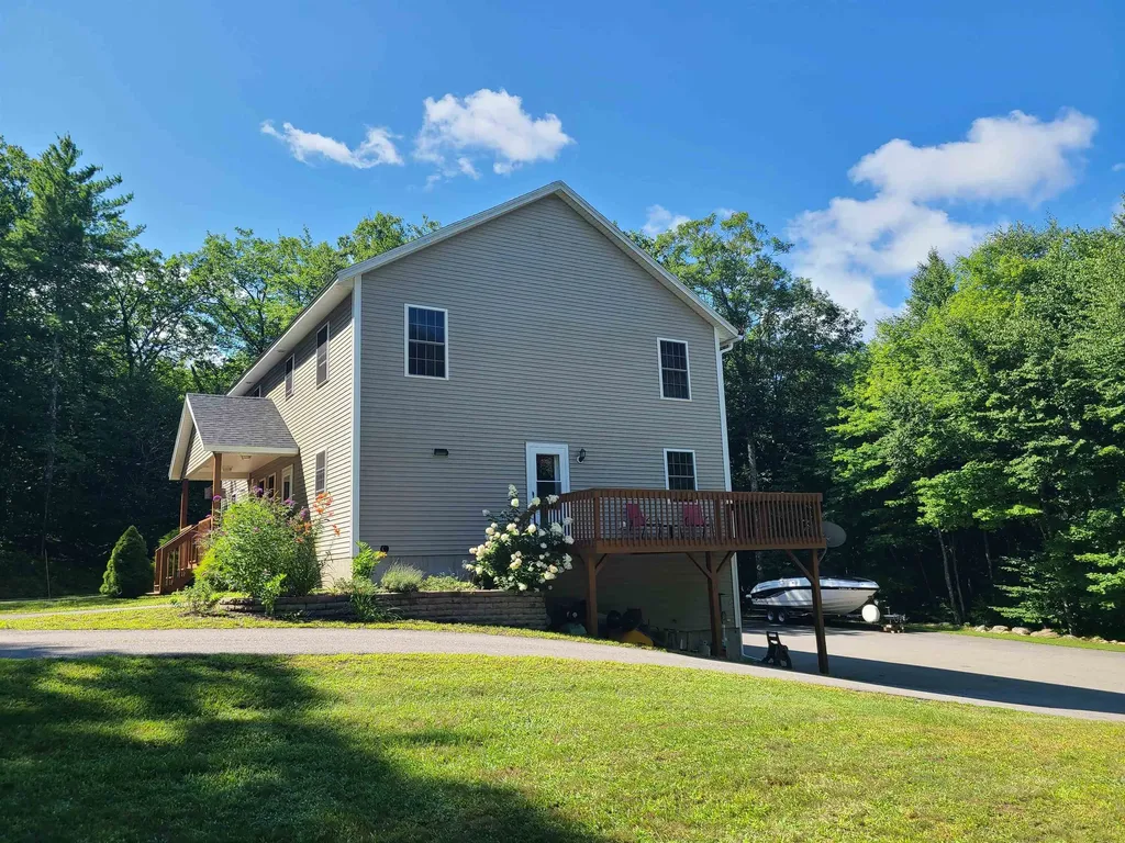 354 Weirs Road Gilford NH 03249