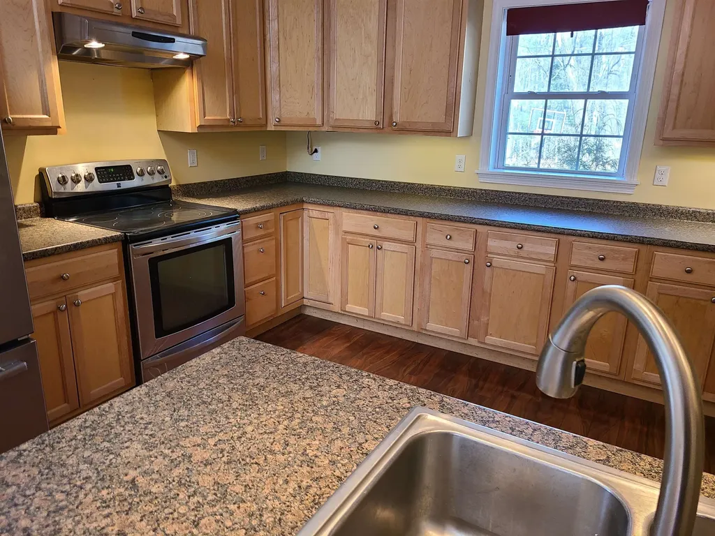 354 Weirs Road Gilford NH 03249