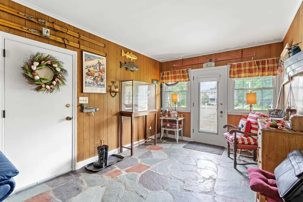 97 Mountain Road Concord NH 03301