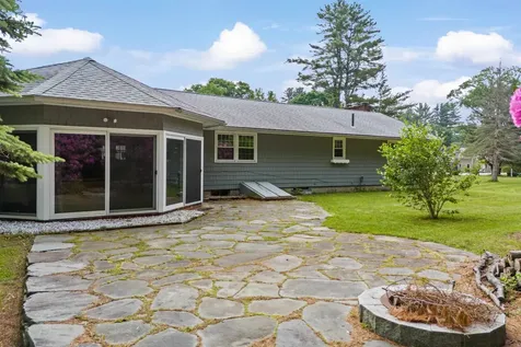 97 Mountain Road Concord NH 03301