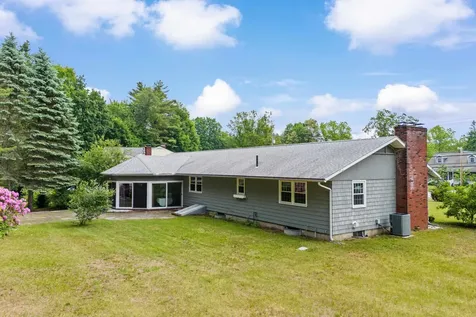 97 Mountain Road Concord NH 03301