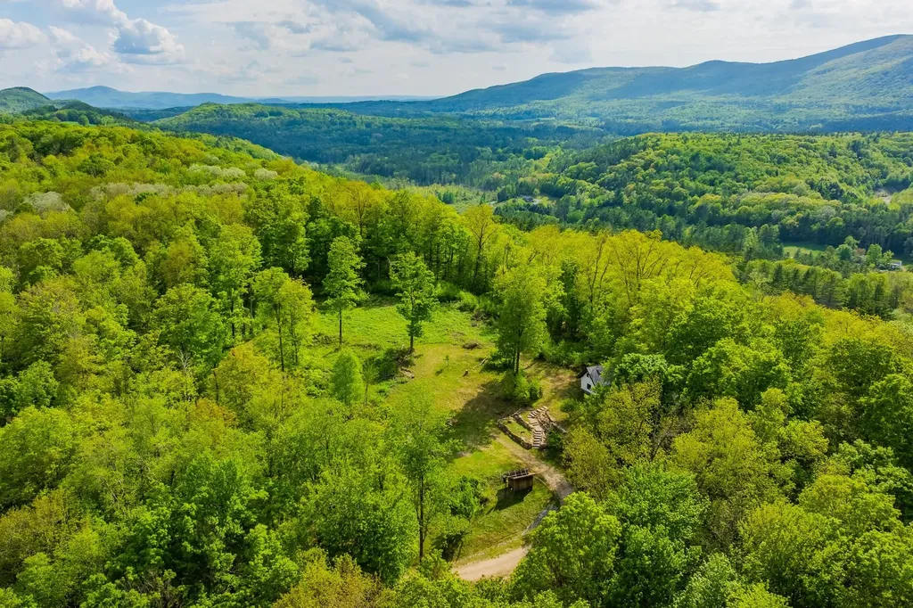 417 Maple Hill Road Arlington VT 05250