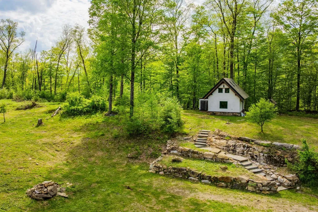 417 Maple Hill Road Arlington VT 05250