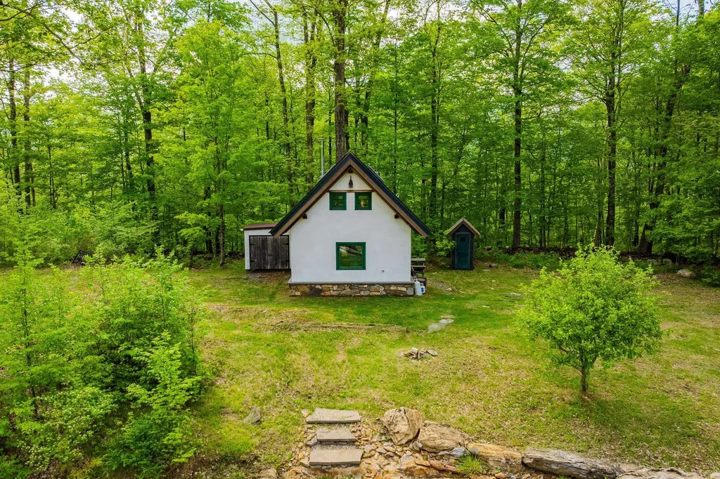 417 Maple Hill Road Arlington VT 05250