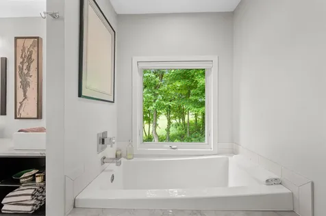 19 Ministry Lane South Hero VT 05486