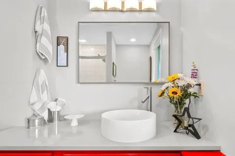 19 Ministry Lane South Hero VT 05486