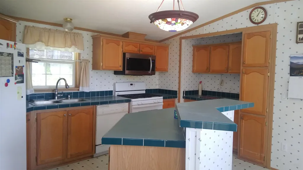 107 Kingsbury Road Walpole NH 03608