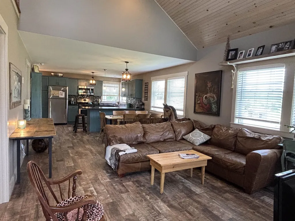 16 Hartwell Pond Road Albany VT 05875