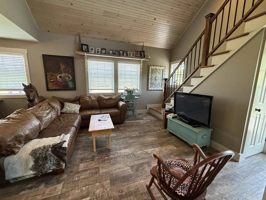 16 Hartwell Pond Road Albany VT 05875