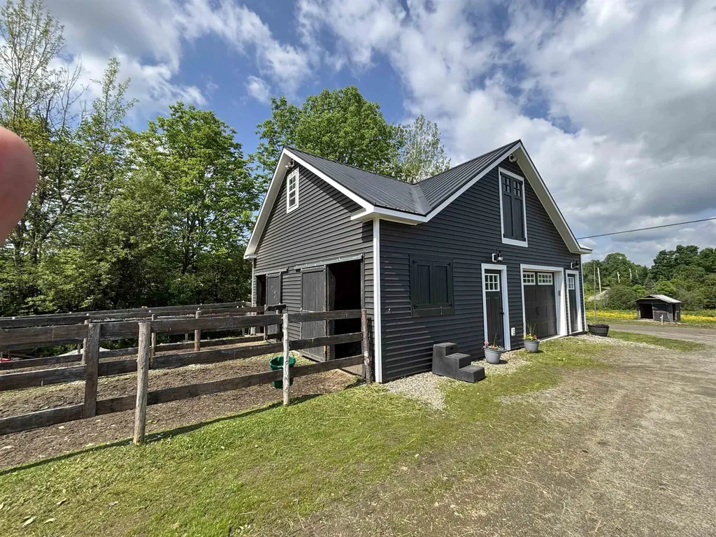 16 Hartwell Pond Road Albany VT 05875