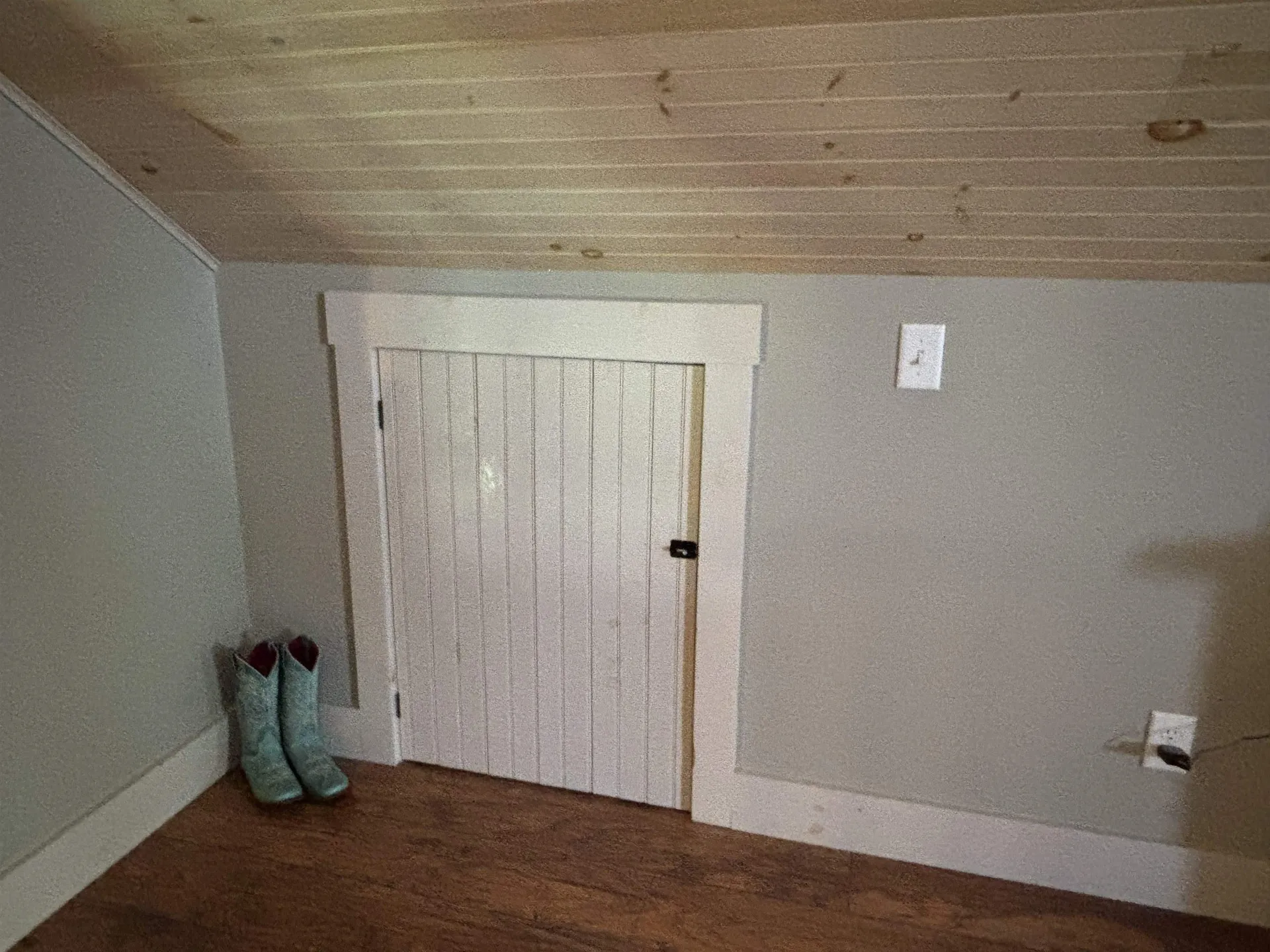 16 Hartwell Pond Road Albany VT 05875