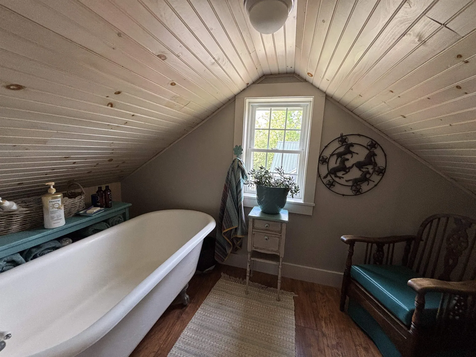 16 Hartwell Pond Road Albany VT 05875