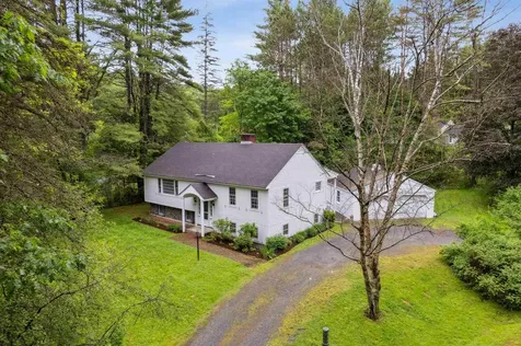 8 Willow Spring Lane Hanover NH 03755