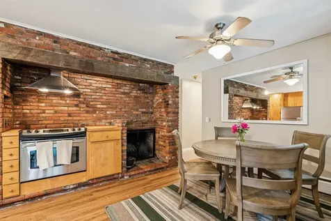 8 Willow Spring Lane Hanover NH 03755