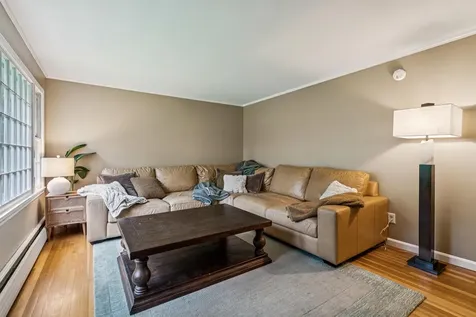 8 Willow Spring Lane Hanover NH 03755