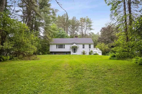8 Willow Spring Lane Hanover NH 03755
