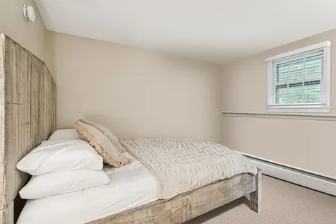 8 Willow Spring Lane Hanover NH 03755