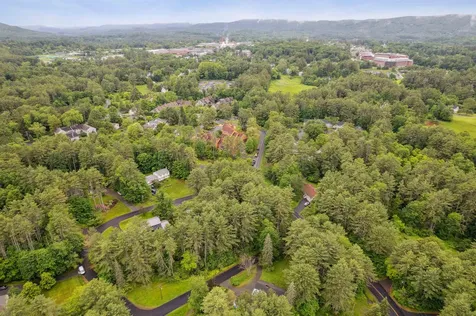 8 Willow Spring Lane Hanover NH 03755