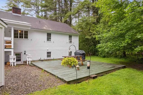 8 Willow Spring Lane Hanover NH 03755