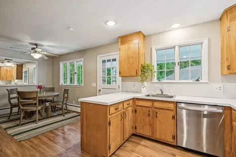 8 Willow Spring Lane Hanover NH 03755