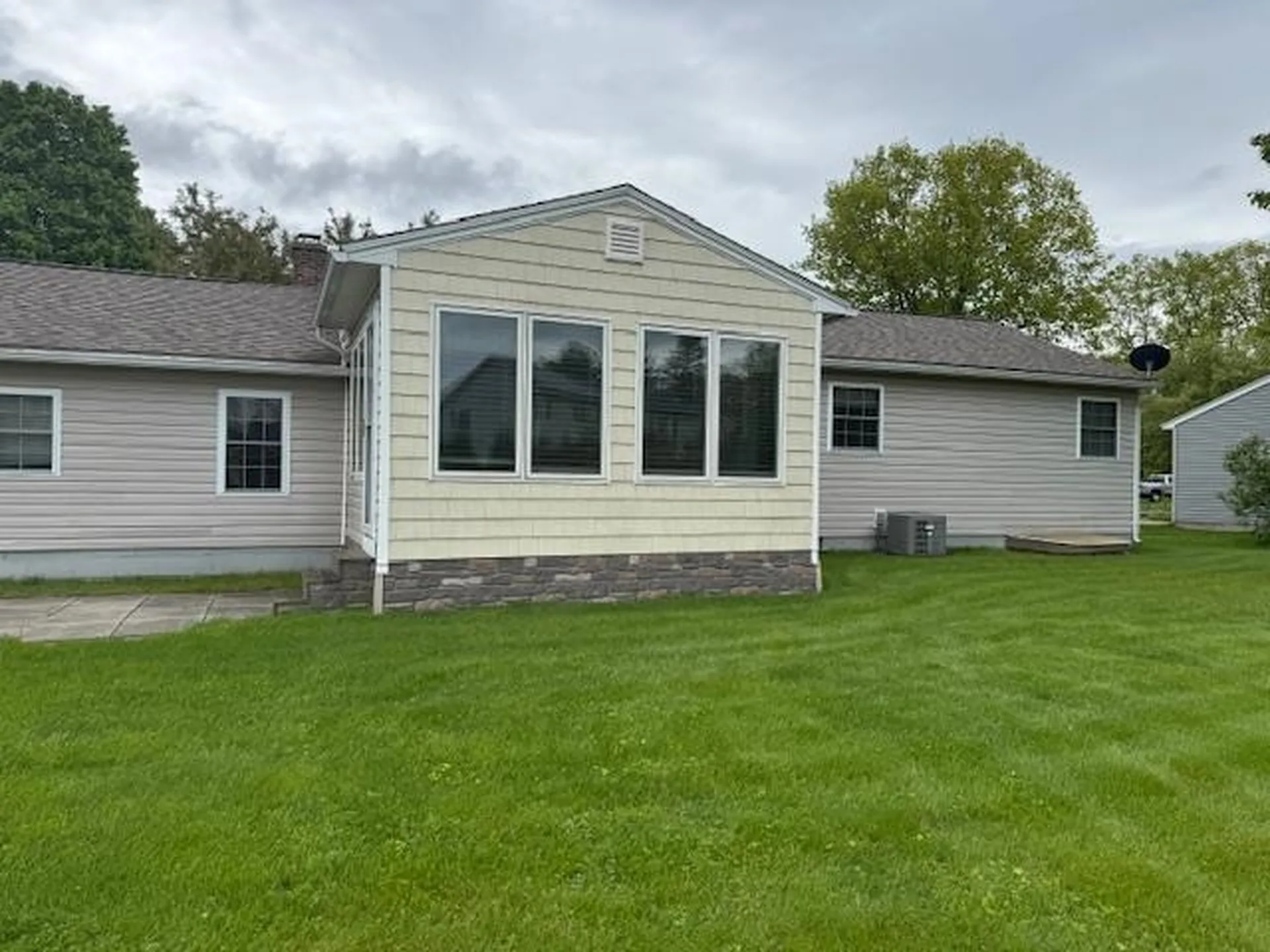 7 Circle Drive Essex VT 05452